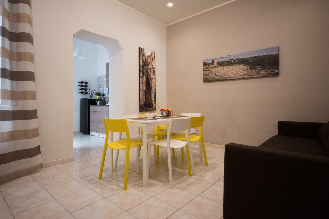 Syracuseapartments Il Piave Di Siracusa Appartamento Per 6 Persone Vicino Ad Ortigia A 200M Dal Mare Екстериор снимка